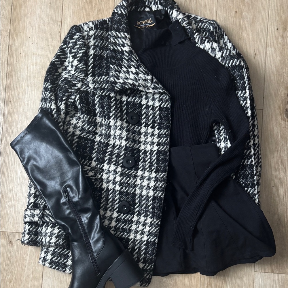 Novelli Black and White Pleated Coat